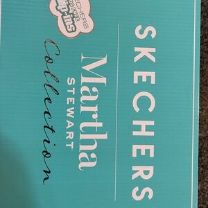 Skechers Black and Gold Arch Fit Shoe